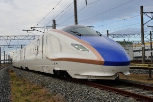 北陸新幹線の新型車両E7系